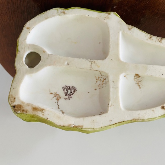 Vintage Japanese porcelain figurine of an old man and a child, Limited Edition - Picture 8 of 8